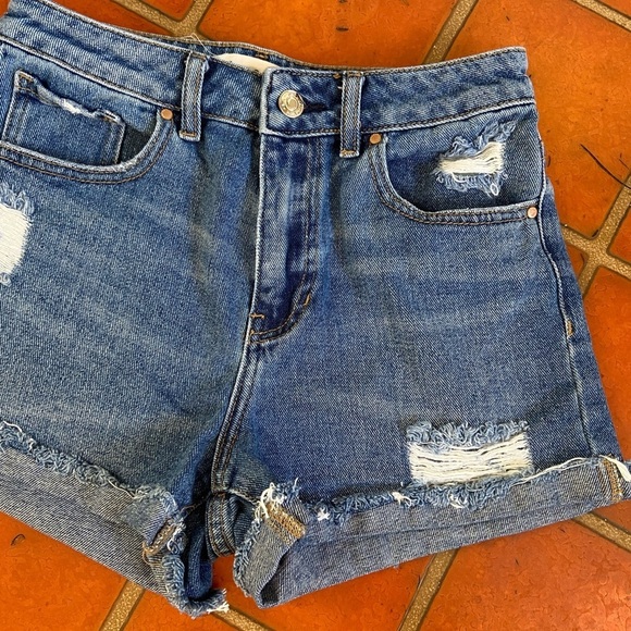 Pacsun Distressed Moms Shorts Size 25 - Picture 2 of 5